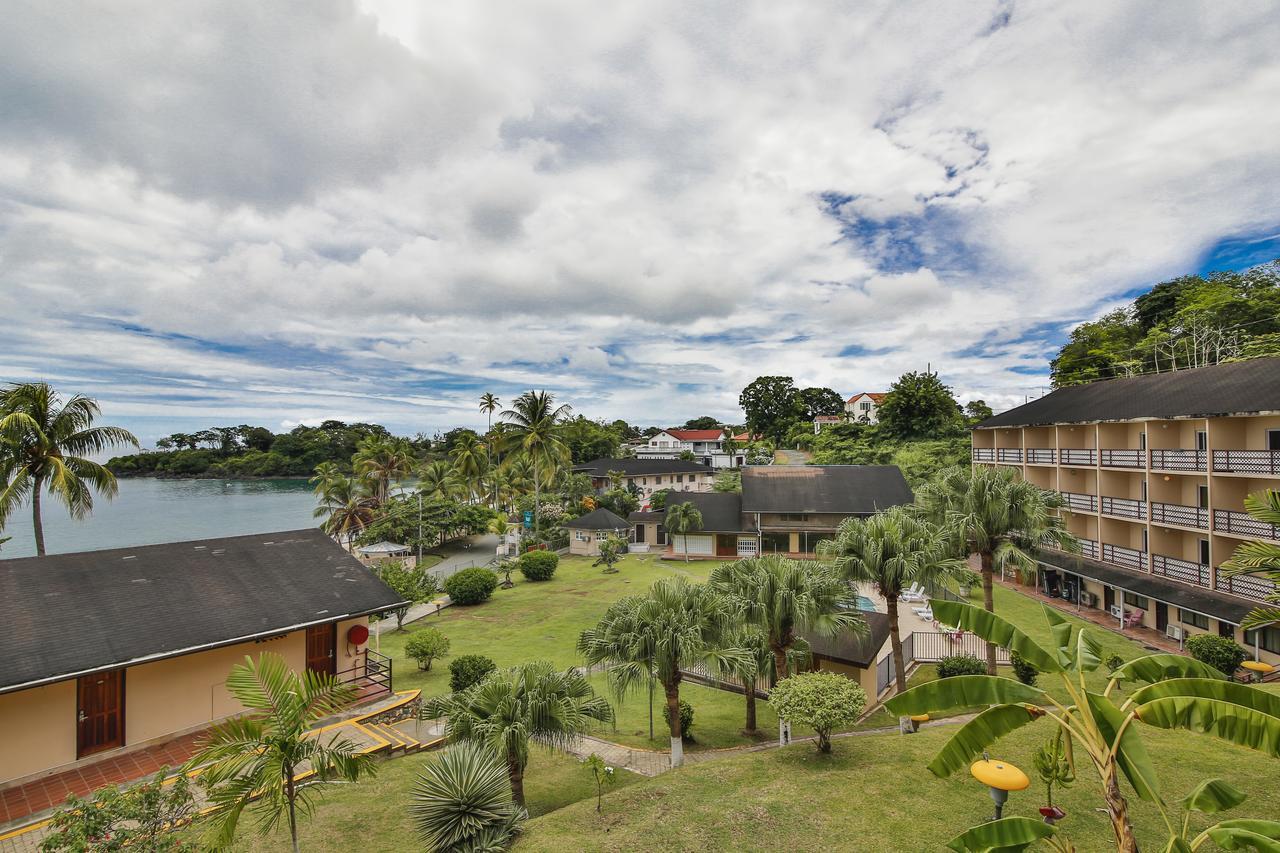 Grafton Beach Resort Black Rock Екстериор снимка
