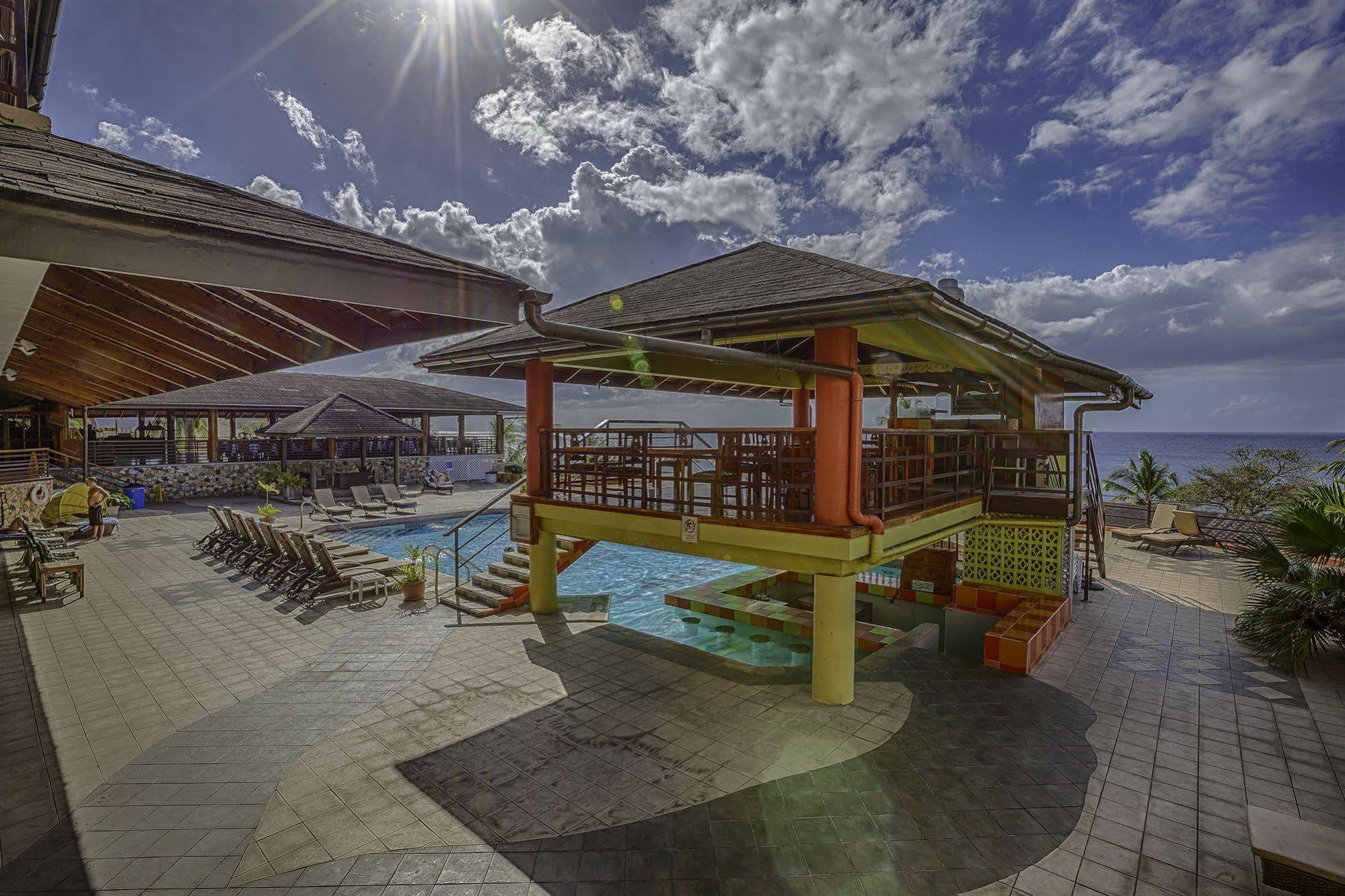 Grafton Beach Resort Black Rock Екстериор снимка
